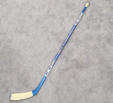 Load image into Gallery viewer, 2000s Sandy McCarthy Game Used Original CCM Vector Right Handed Hockey Stick
