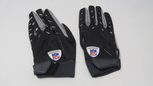 Load image into Gallery viewer, 2007 Eric Smith New York Jets Game Used Worn NFL Football Gloves Michigan State