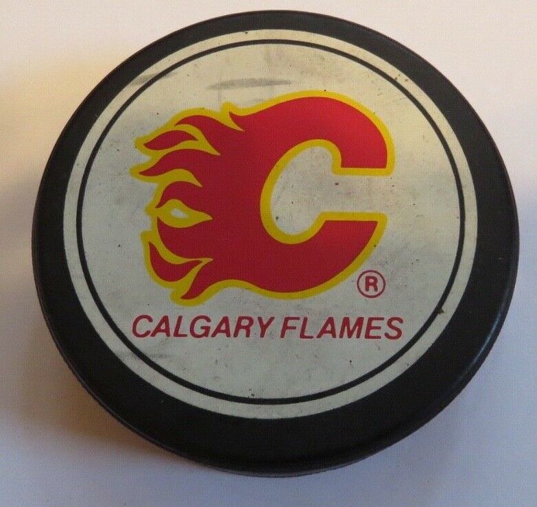 1985-92 Calgary Flames Official Ziegler Game Puck! General Tire Not Used! CGY
