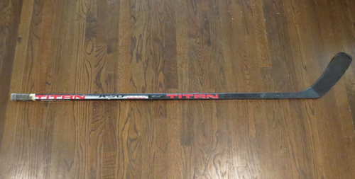 1990's Alexandre Daigle Ottawa Senators Game Used  Signed TITAN NHL Hockey Stick
